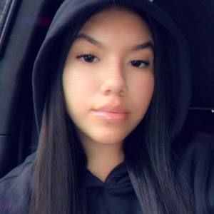 Meet your Posher, Betzy